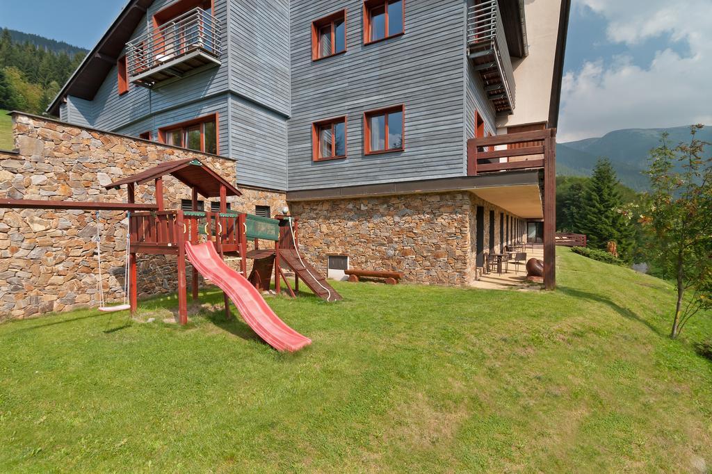 Hotel Adam Špindlerŭv Mlýn Kültér fotó