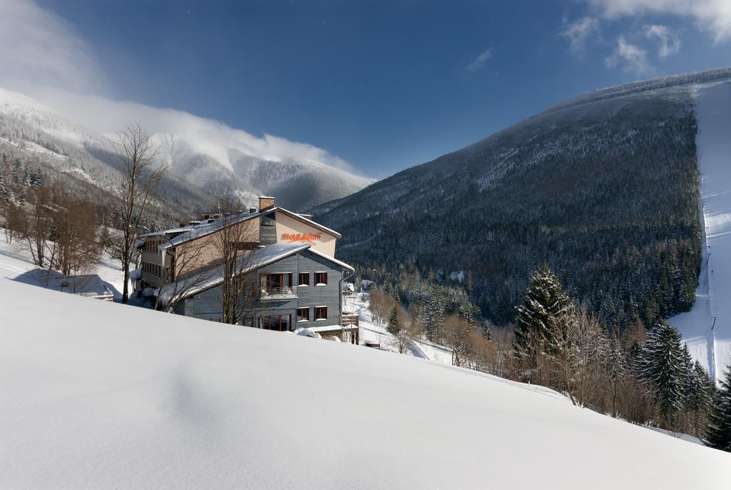 Hotel Adam Špindlerŭv Mlýn Kültér fotó
