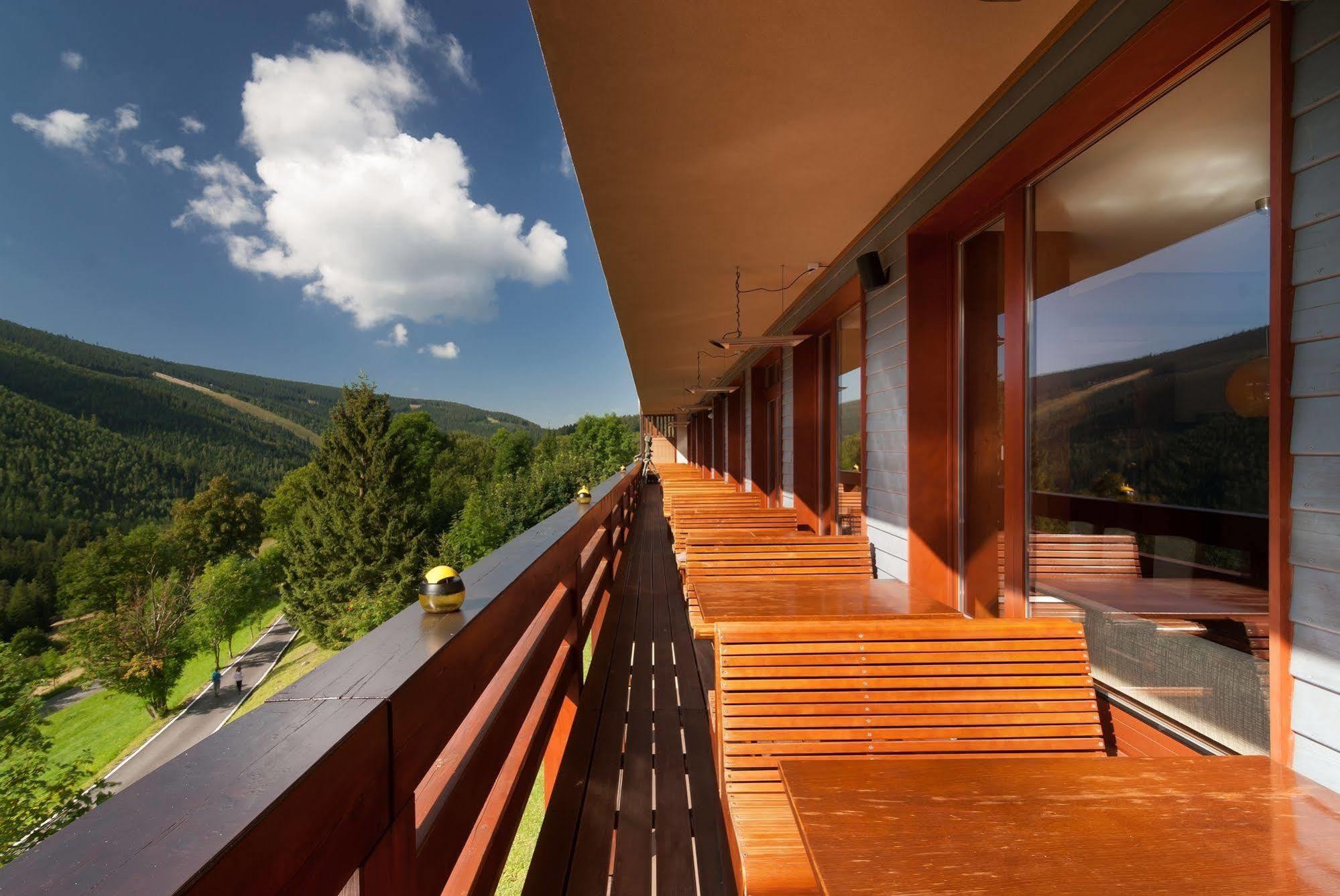 Hotel Adam Špindlerŭv Mlýn Kültér fotó